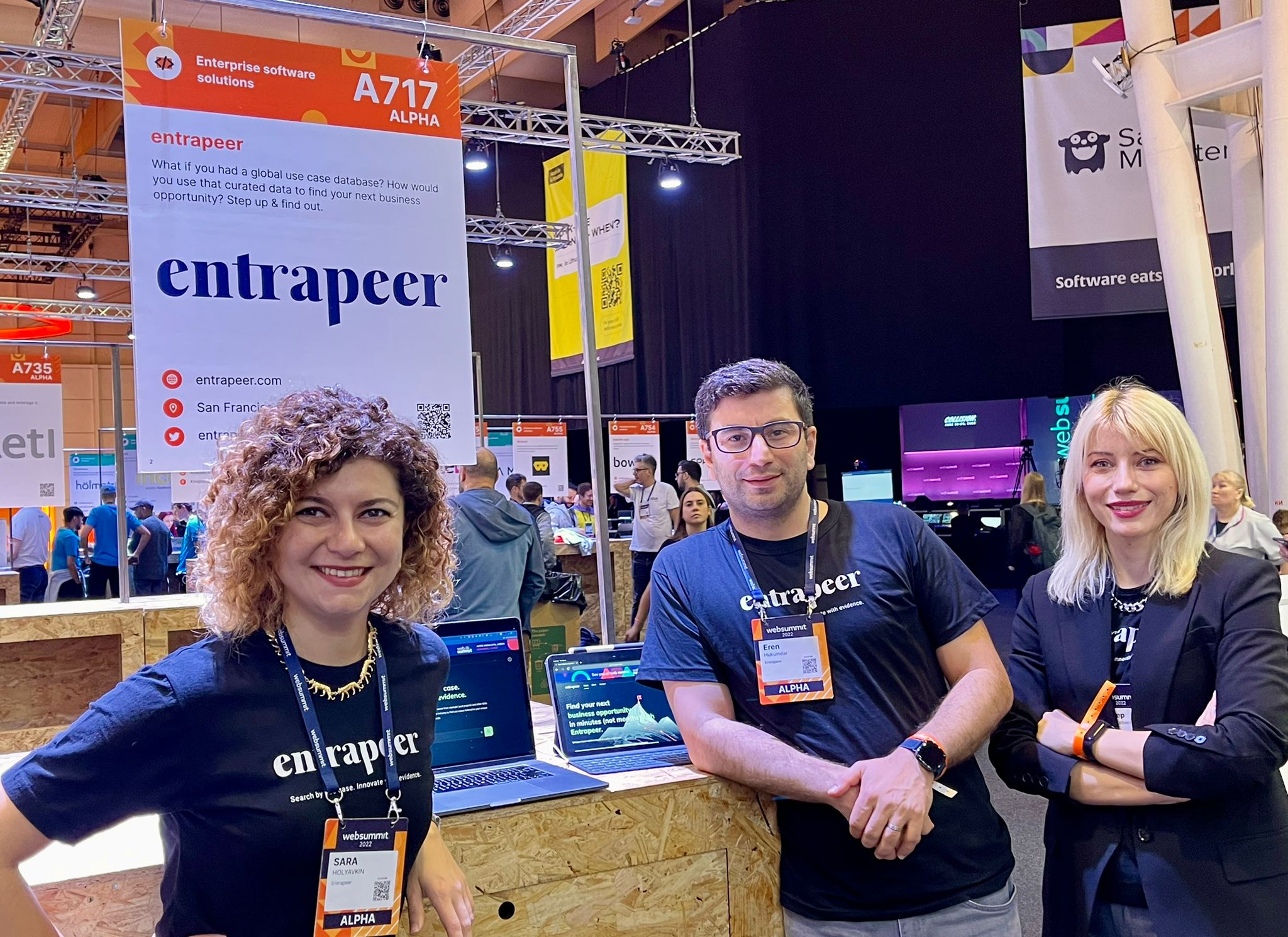 the entrapeer booth at Web Summit Lisbon 2022